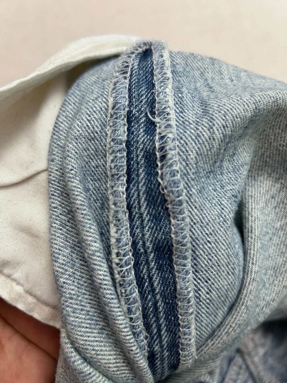 Levi’s 501 XX Jeans Men’s 36x32 Light Wash Distressed Straight Leg Button Fly